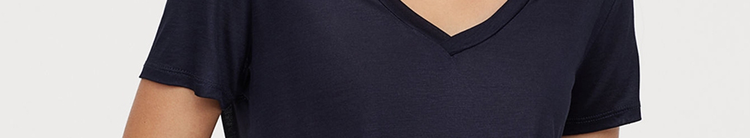 Buy H&M Women Blue Solid V Neck T Shirt - Tshirts for Women 10377773 ...