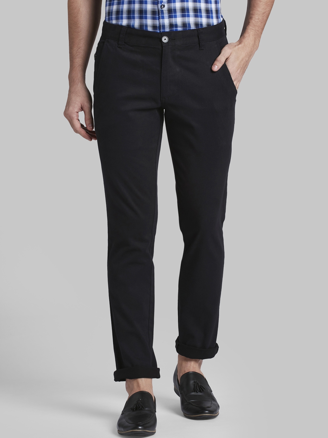 next black tapered trousers