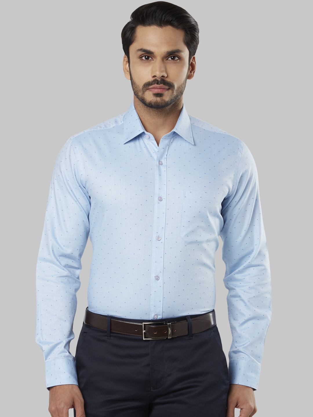 fensi t shirt