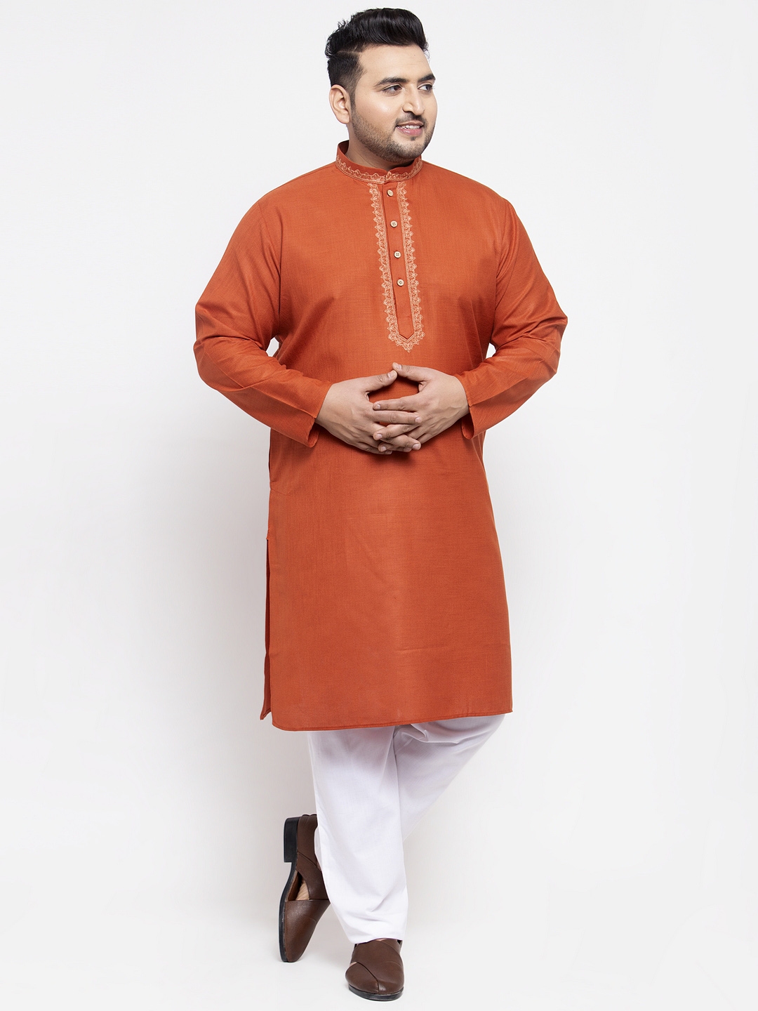 mushtaq sons kurti