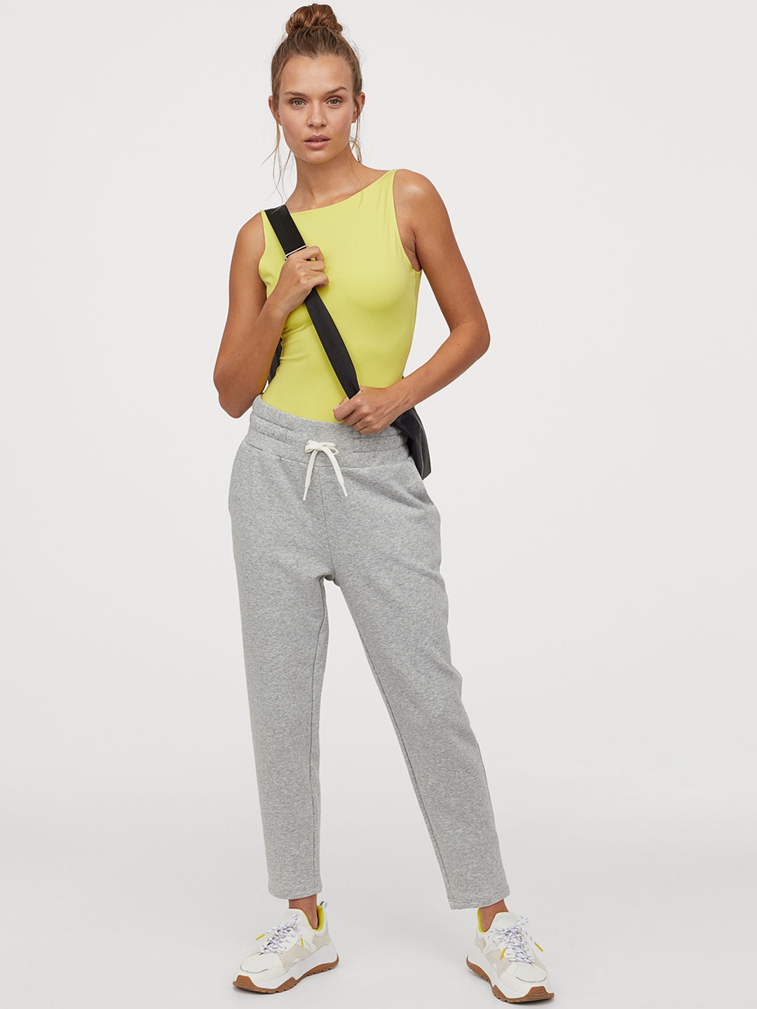 womens sports trousers