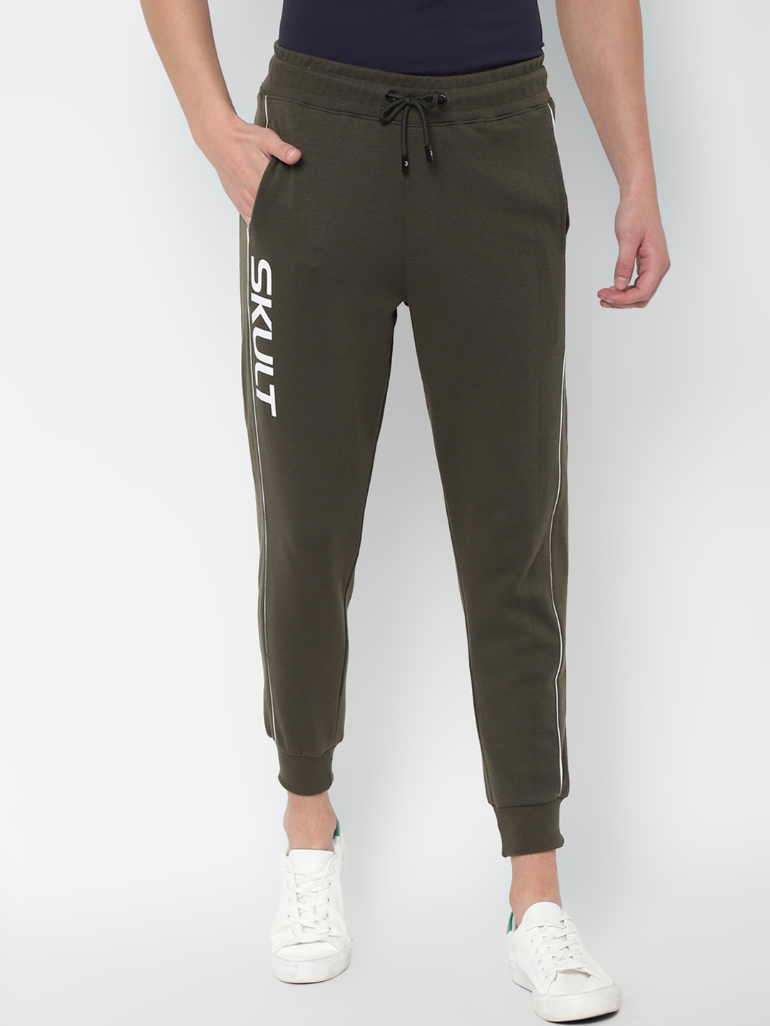 skult by shahid kapoor track pants