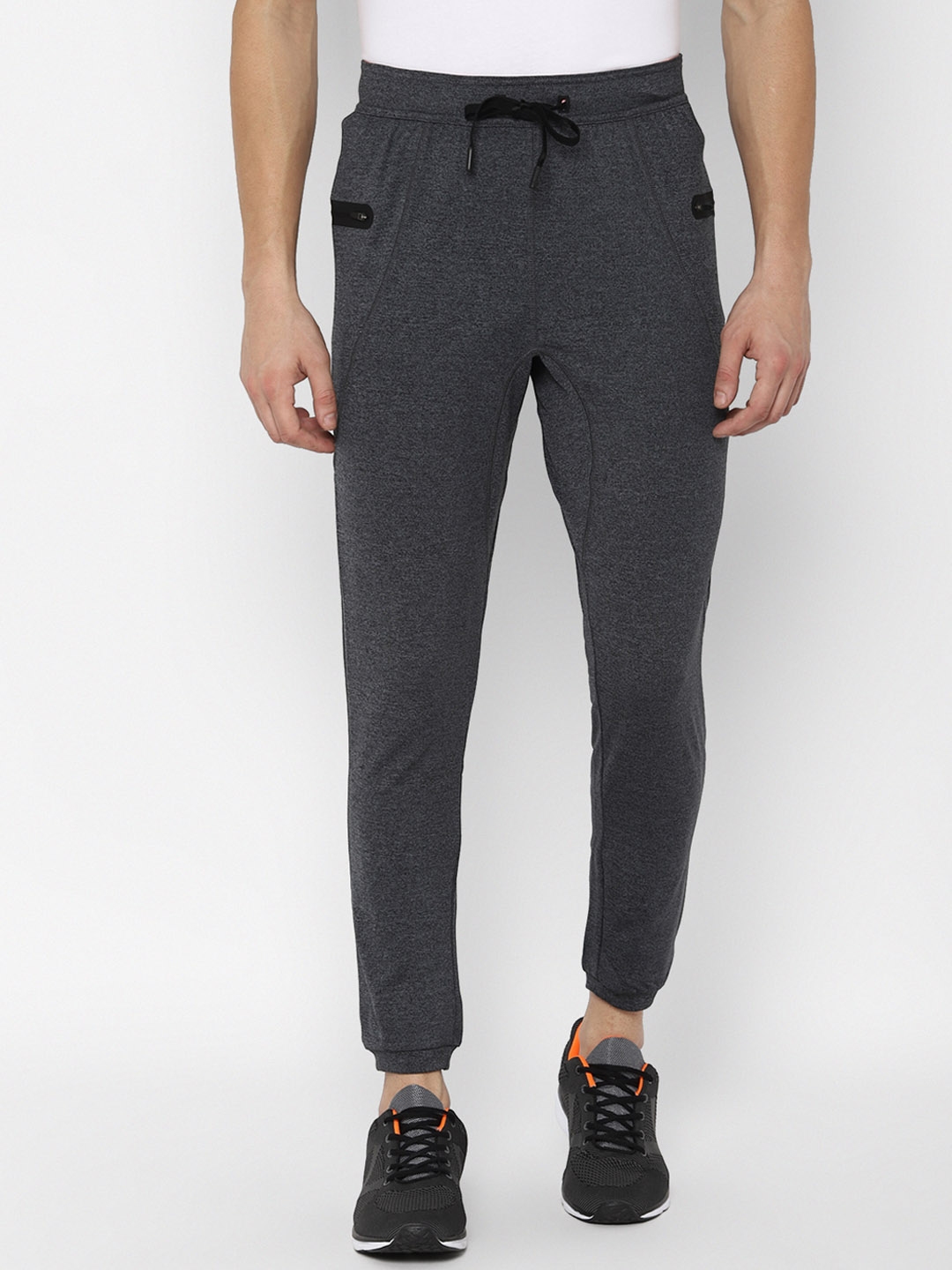 skult by shahid kapoor track pants