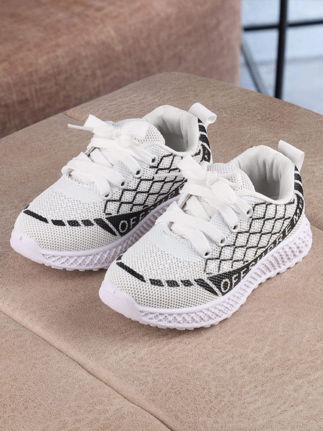 stylish white shoes for boys