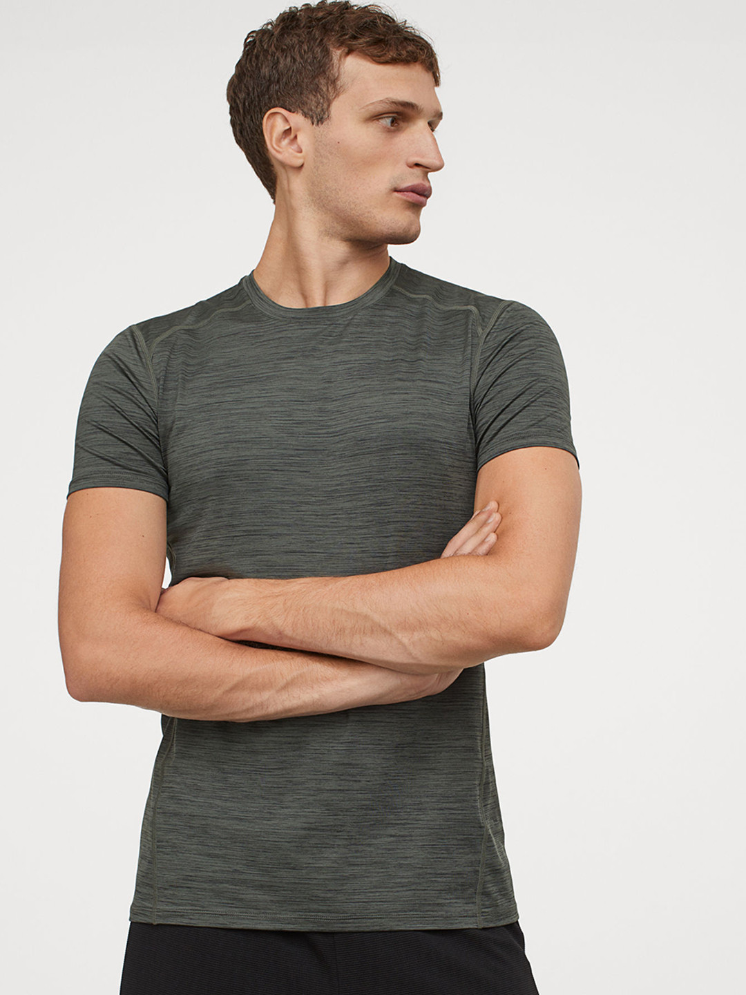 Buy H&M Men Green Solid Sports Top Slim Fit Tshirts for Men 12582604