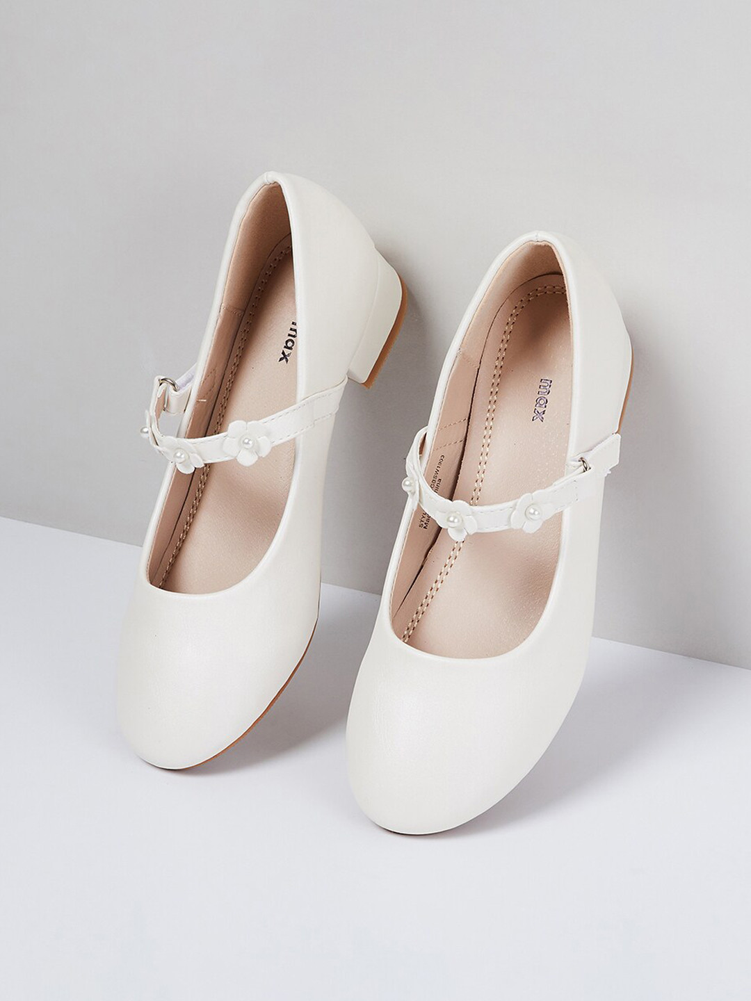 Buy Max Girls White Solid Pumps Heels for Girls 12709128 Myntra