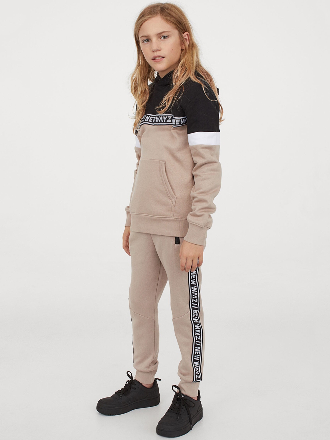 beige sweatpants h&m
