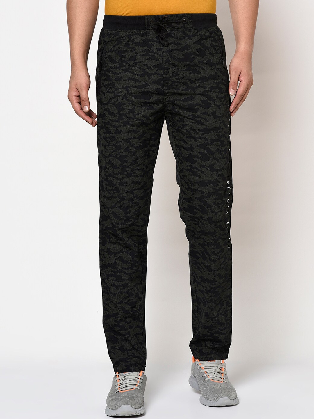 octave track pants