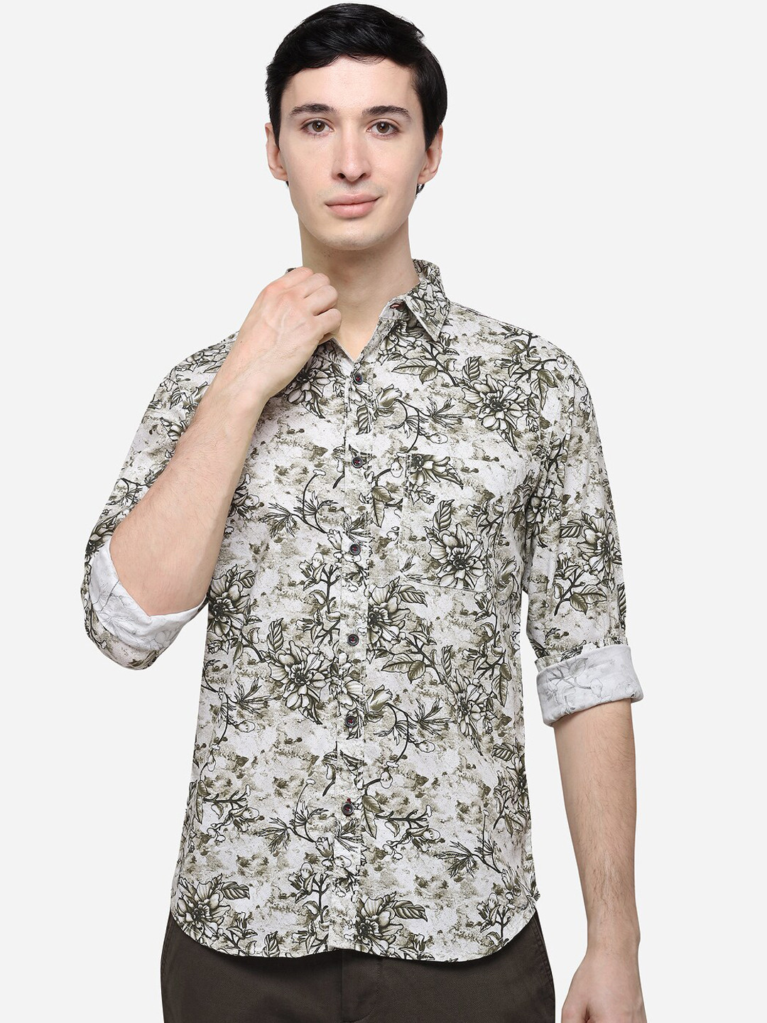 Buy Greenfibre Men Green & Off White Slim Fit Floral Printed Casual