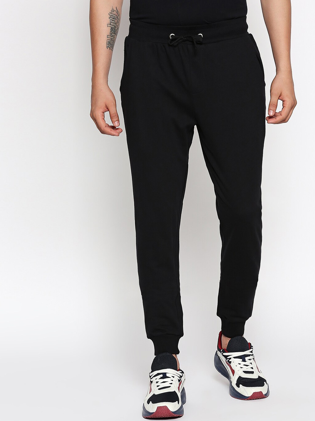 souled store track pants