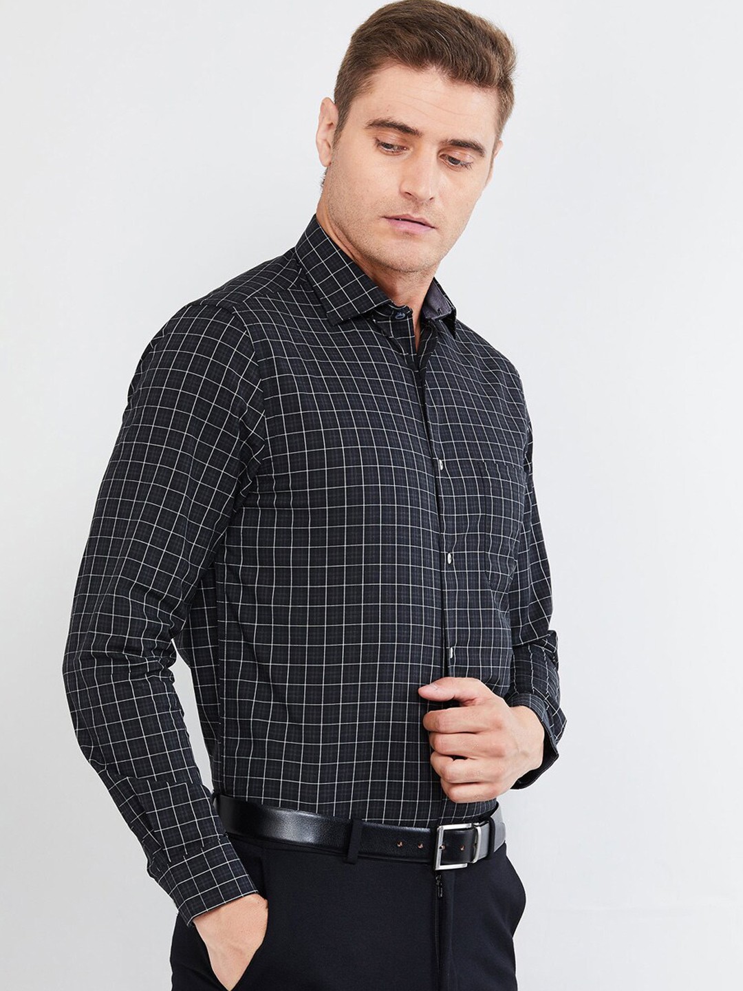 Buy Max Men Black Slim Fit Checked Formal Shirt - Shirts for Men ...
