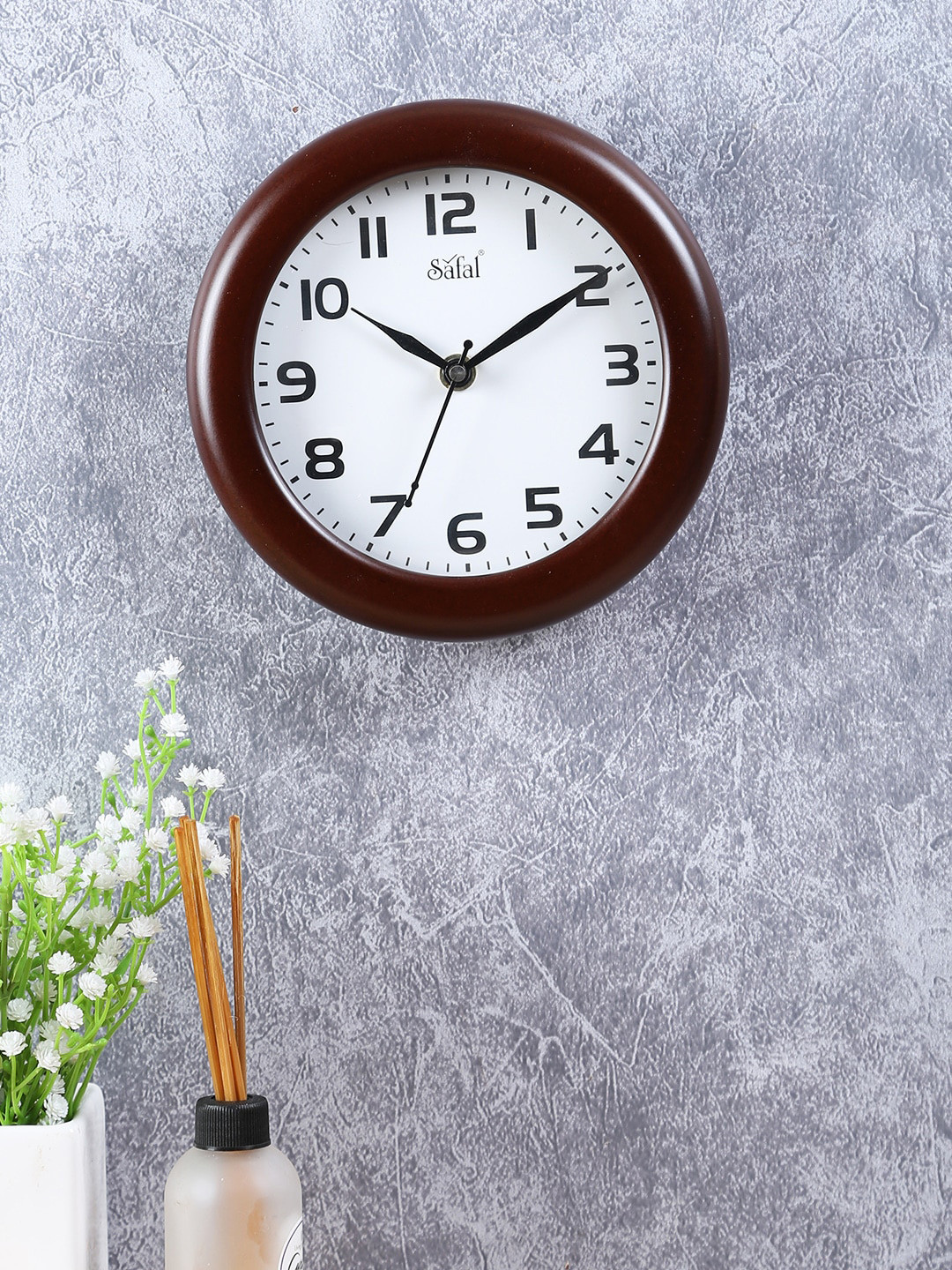 Buy Safal Brown & White Solid 18cm Analogue Wall Clock Clocks for