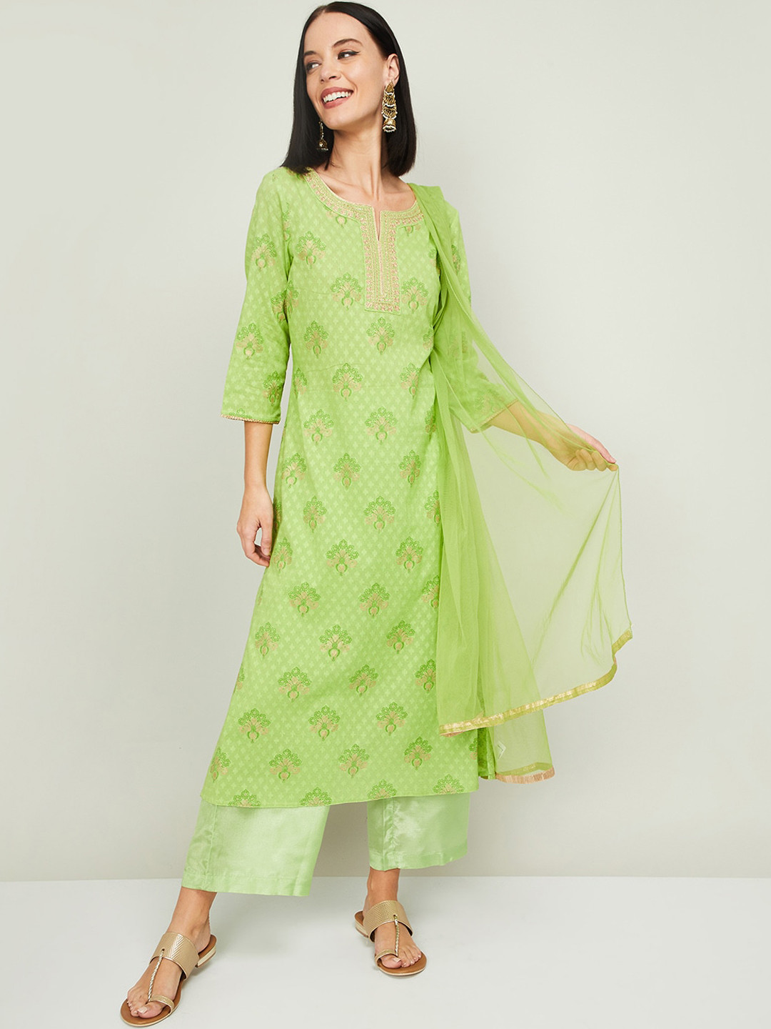 Elleven Women's Green Kurta & Trousers Co-ord Set in Multi-coloured Print