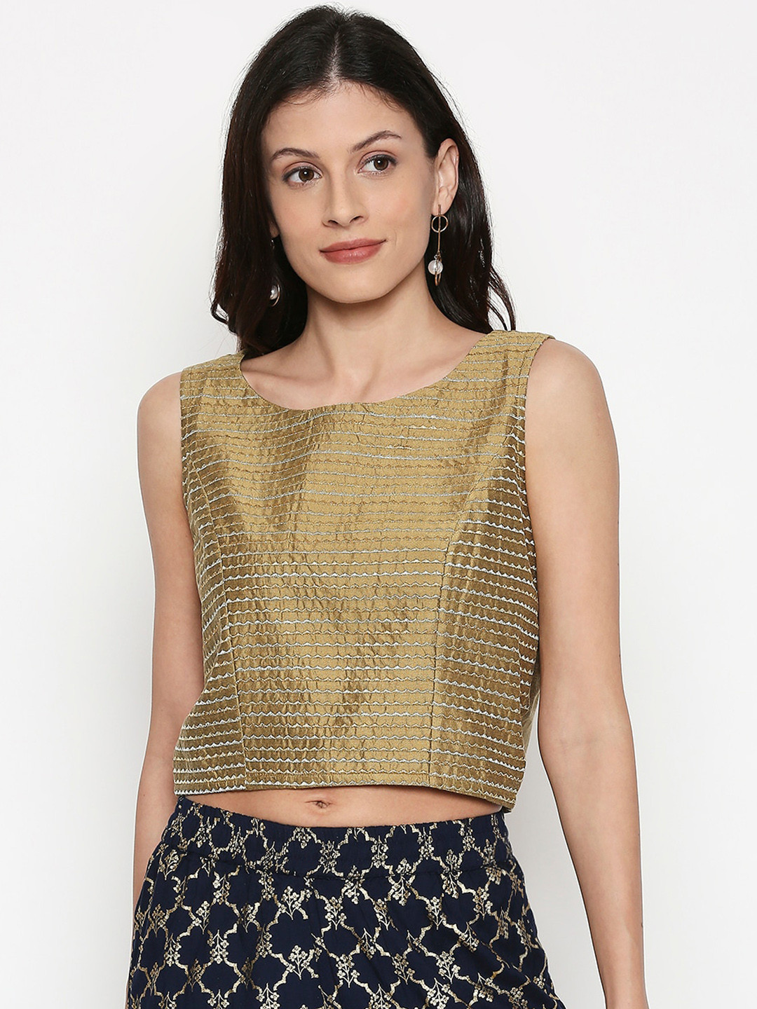 Buy AKKRITI BY PANTALOONS Women Gold Coloured Embroidered Saree Blouse