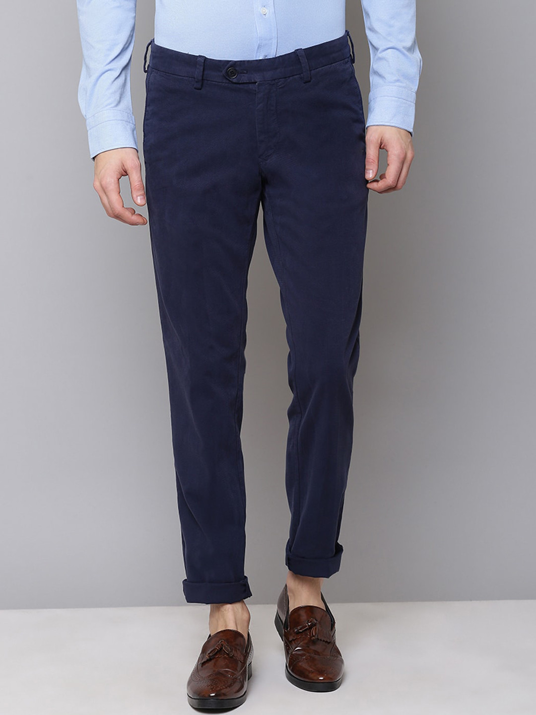 Gant Men Black Solid Regular Fit Flat Front Trouser