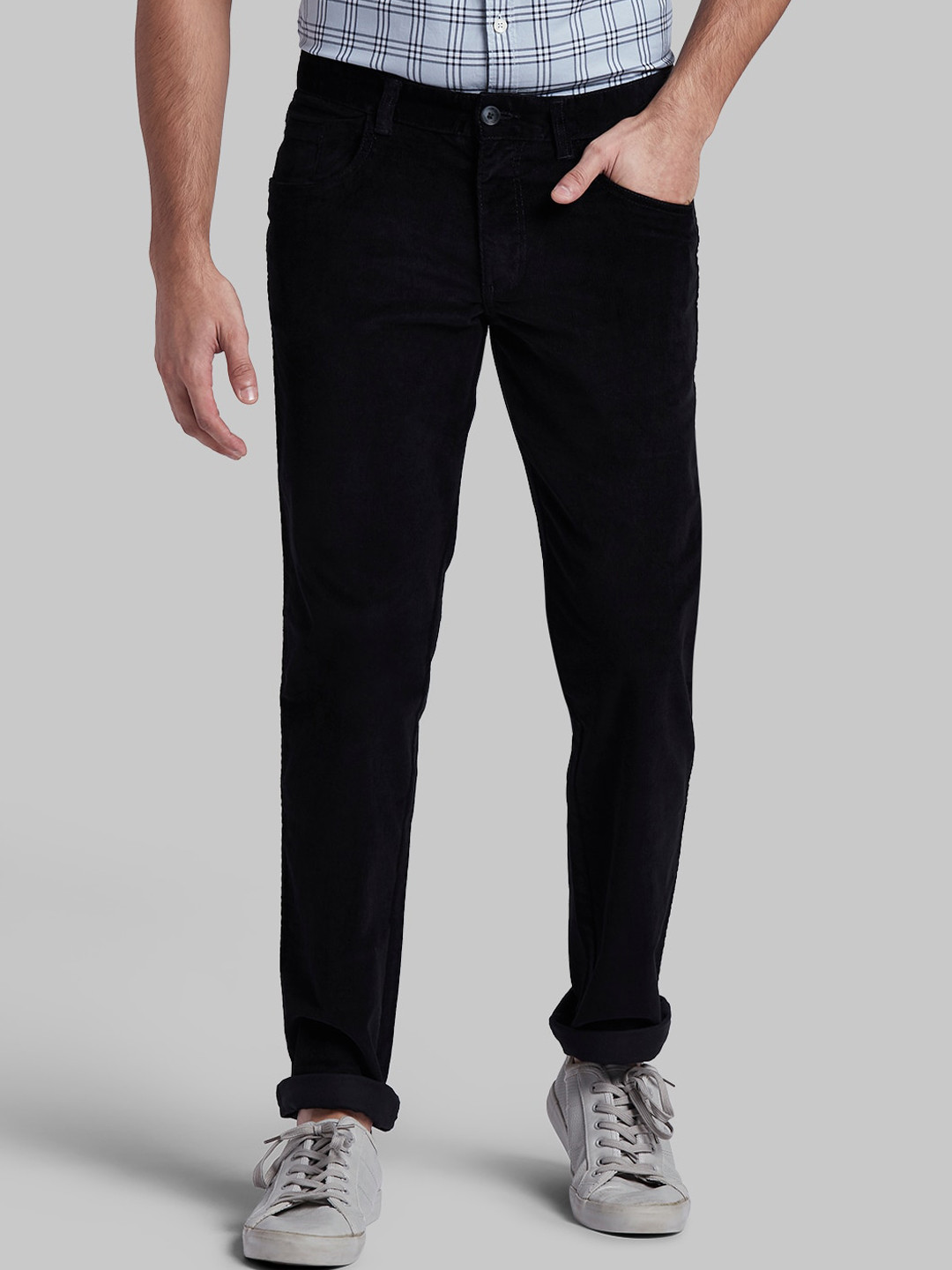 Buy Parx Men Black Tapered Fit Solid Regular Trousers - Trousers for ...