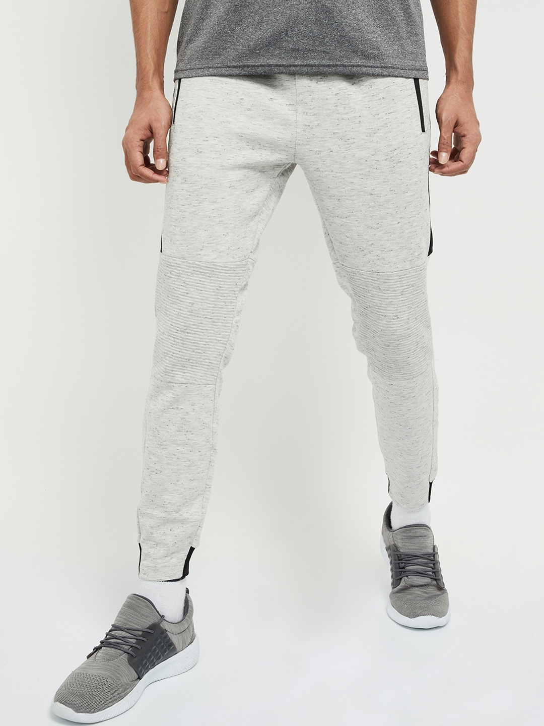 Buy Max Men Grey Solid Joggers - Track Pants for Men 13203344 | Myntra