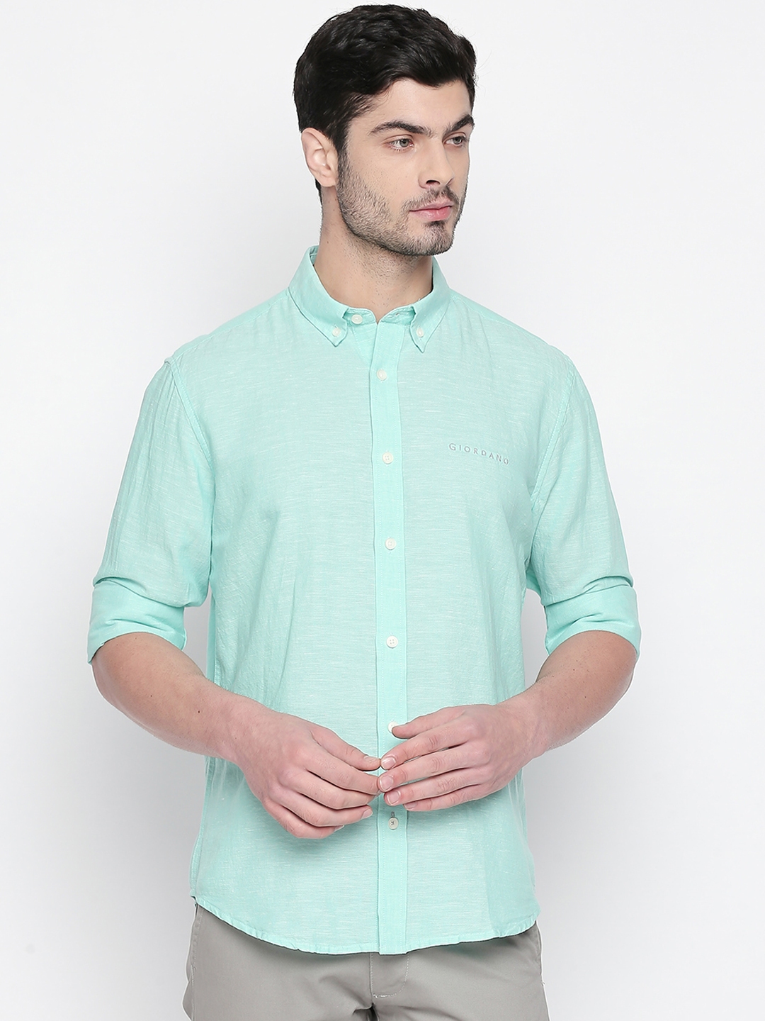 Buy GIORDANO Men Green Smart Regular Fit Solid Casual Shirt - Shirts ...