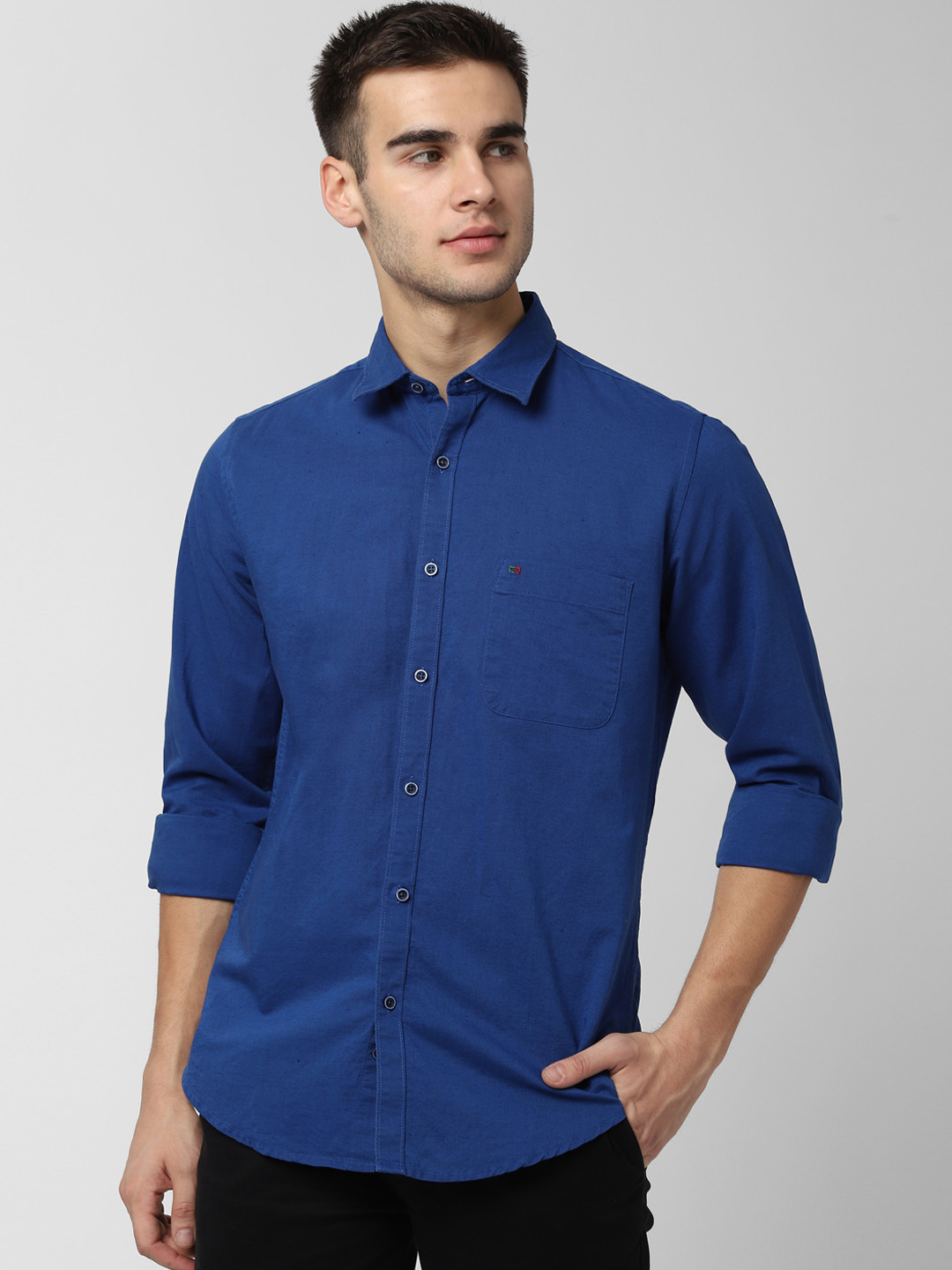 Buy Peter England Casuals Men Blue Slim Fit Solid Casual Shirt Shirts