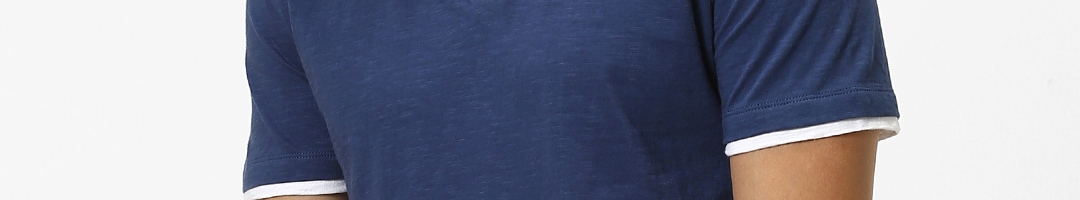 Buy Celio Men Navy Blue & White Colourblocked Mandarin Collar T Shirt ...