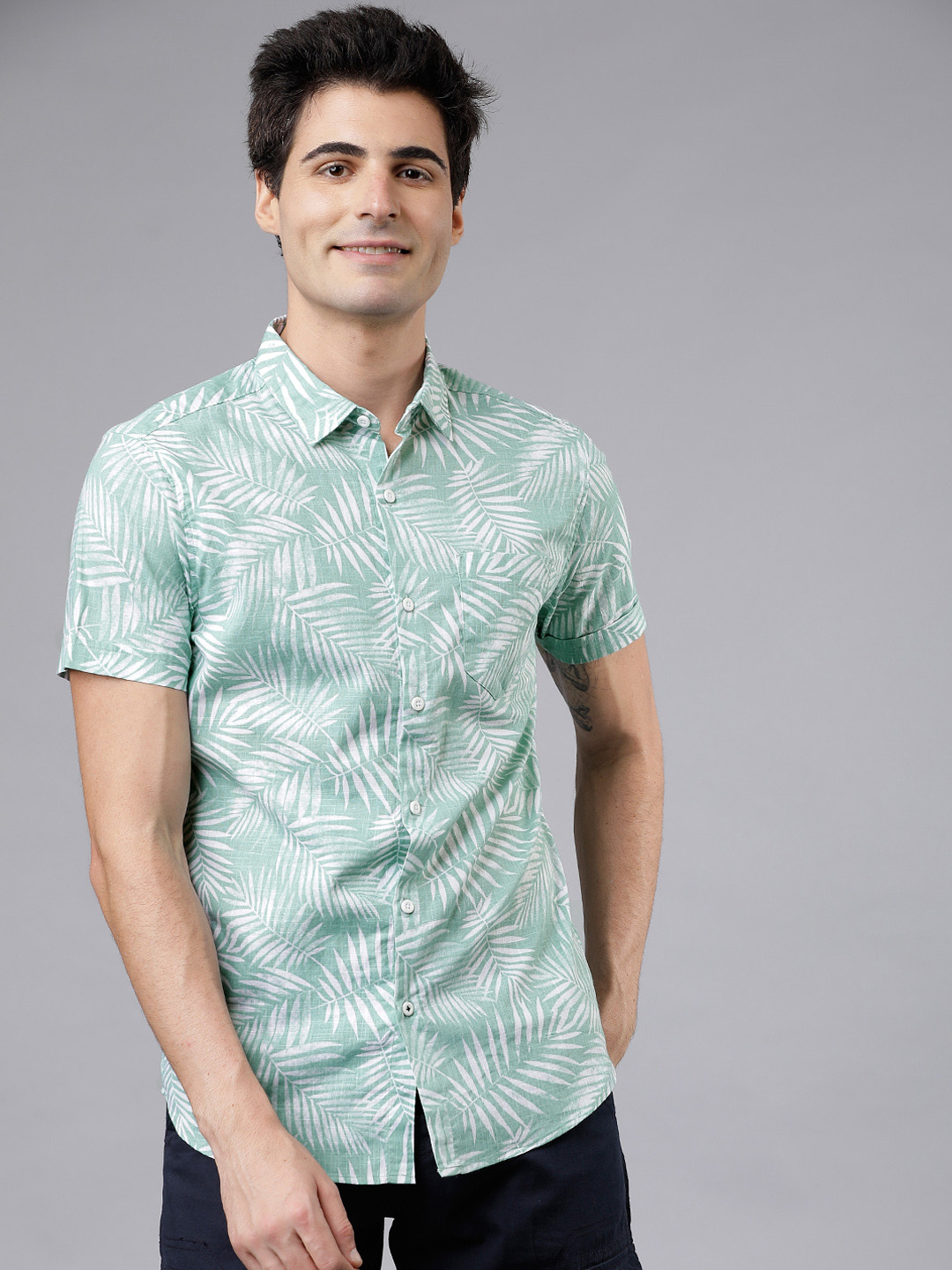 Men's Premium Green And White Slim Fit Tie Dye Cotton Shirt - Miravan main image 1