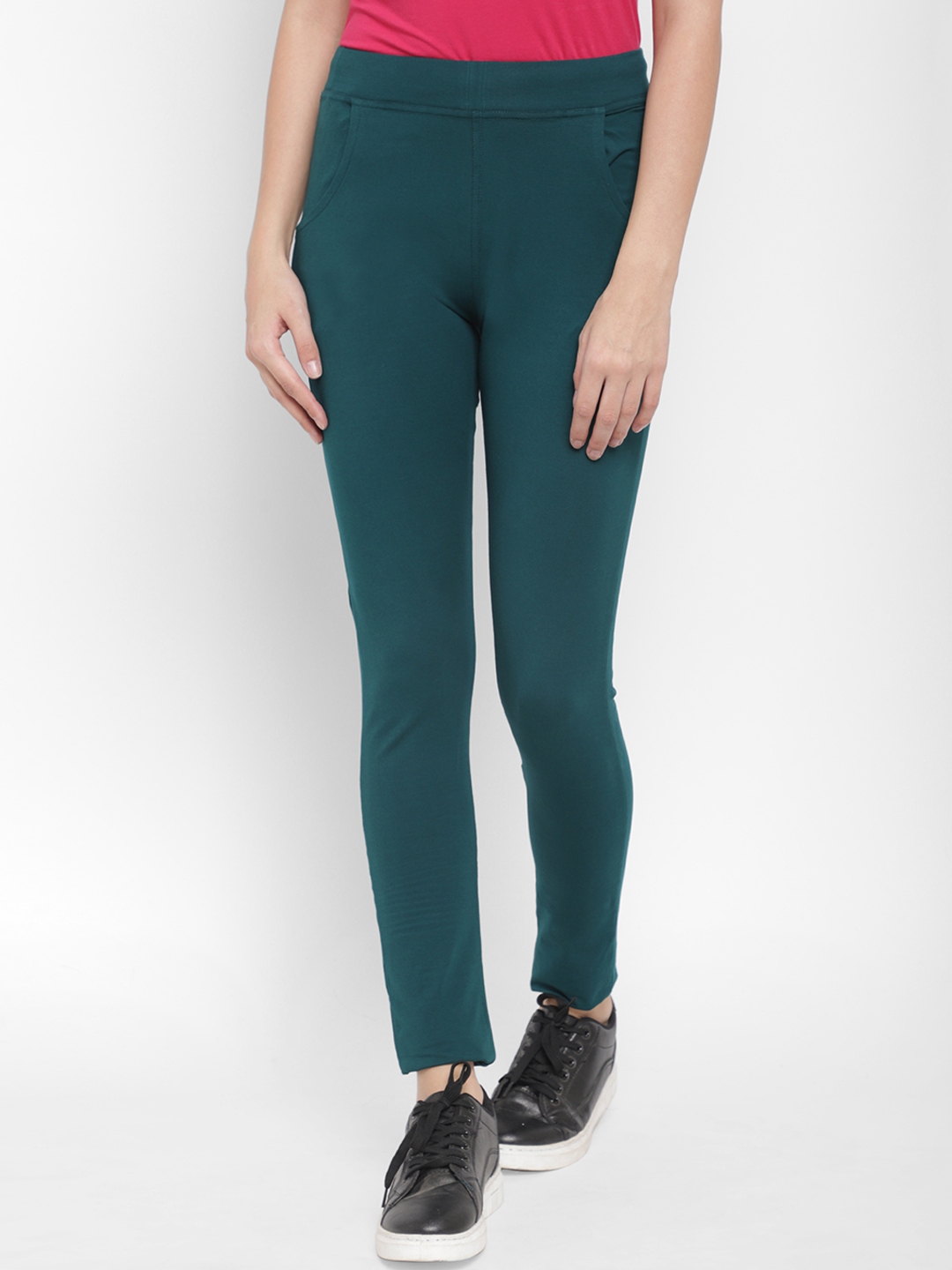 myntra track pants