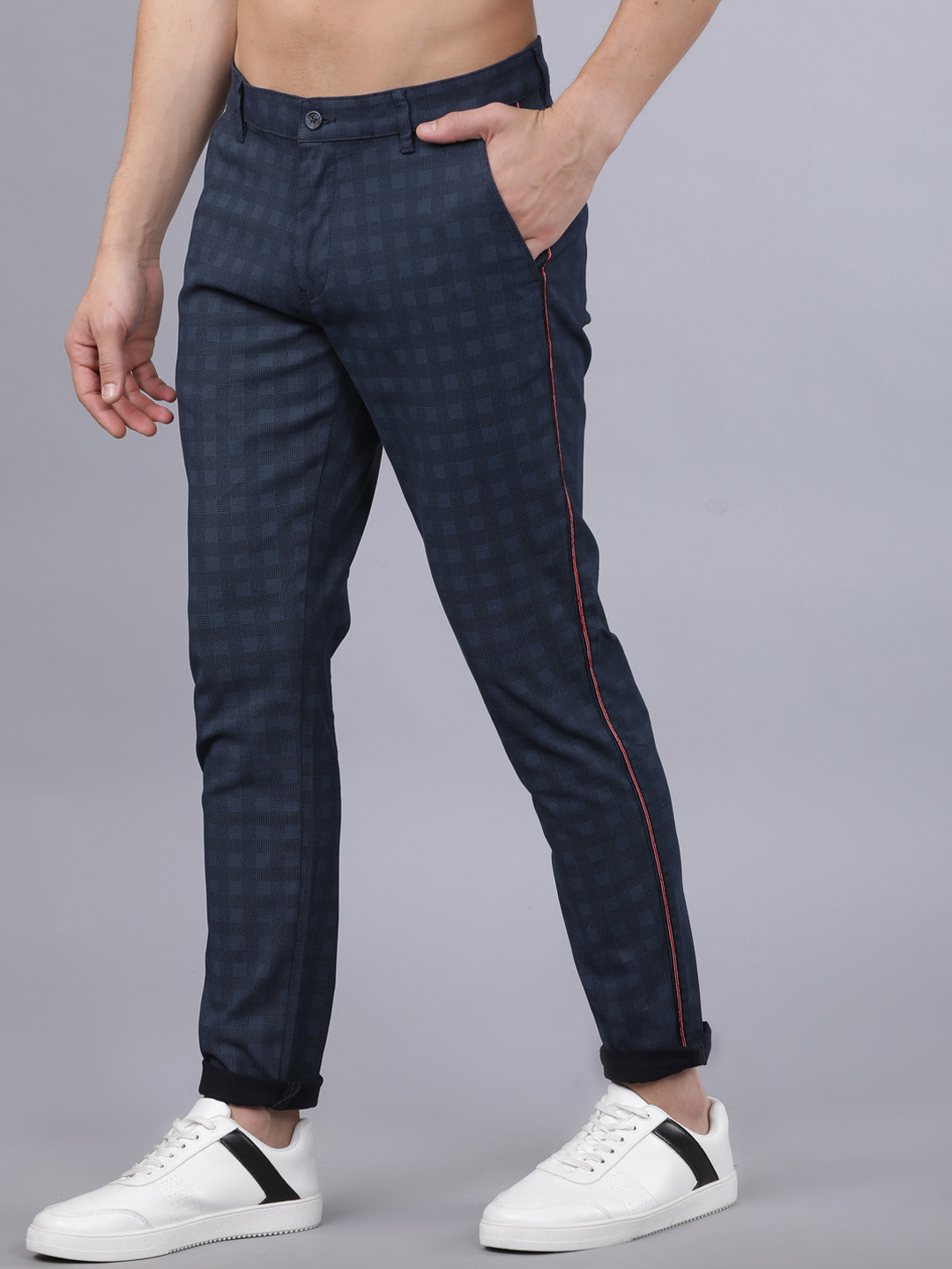 Buy HIGHLANDER Men Navy Blue & Grey Tapered Fit Checked Chinos ...