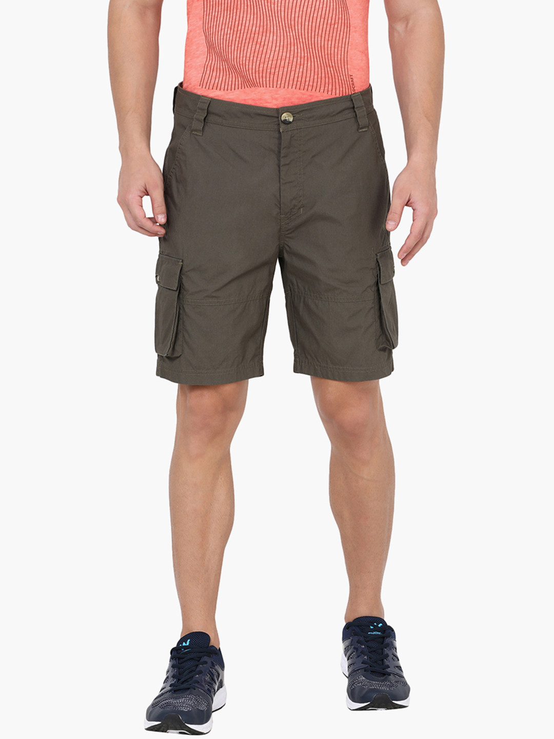Buy Wildcraft Men Olive Green Solid Regular Fit Cargo Shorts Shorts