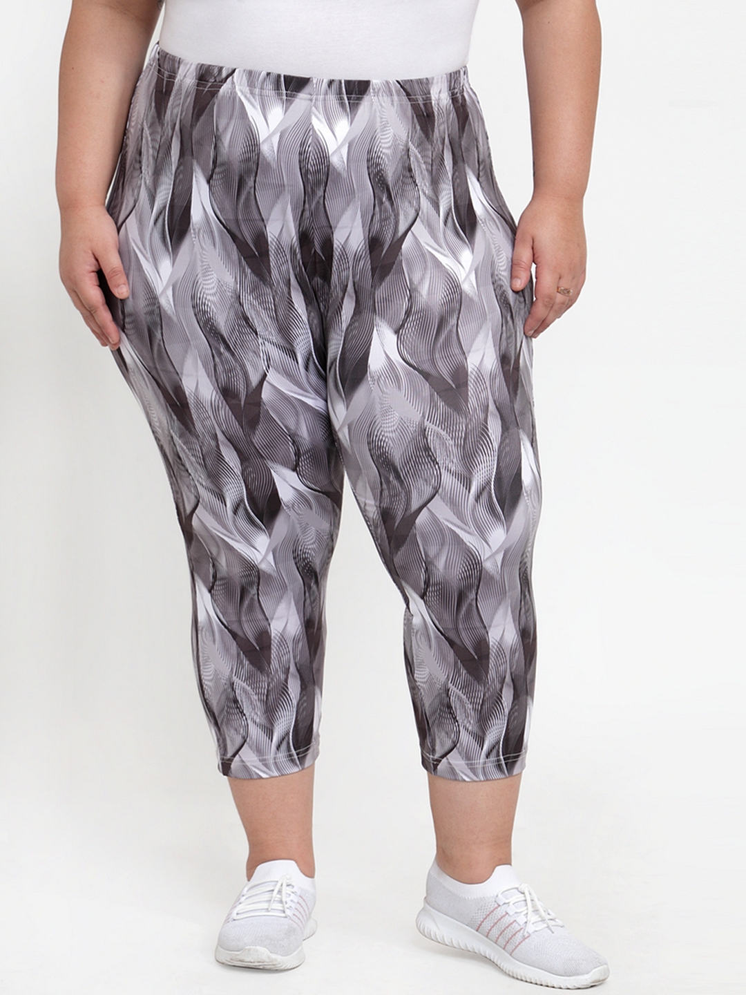capris for womens online
