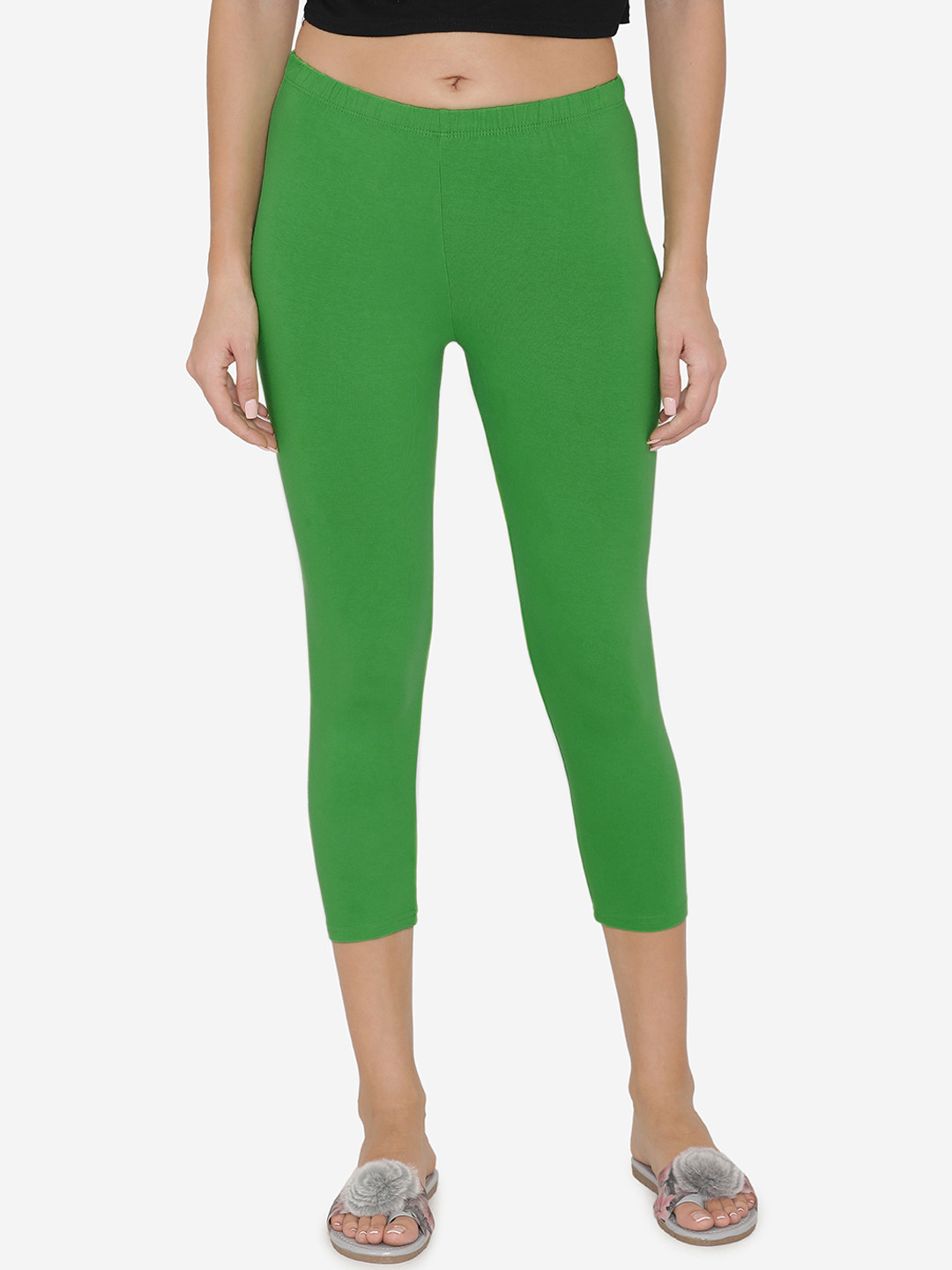 Buy Vami Women Green Solid Comfy Classy Capri Leggings Leggings for