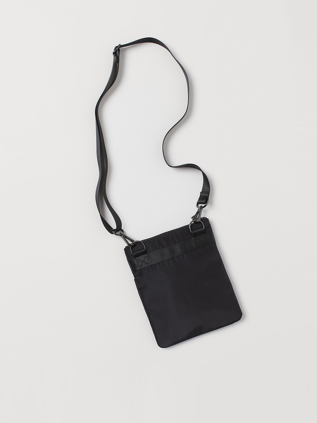 Buy H&M Men Black Solid Small Shoulder Bag Messenger Bag for Men