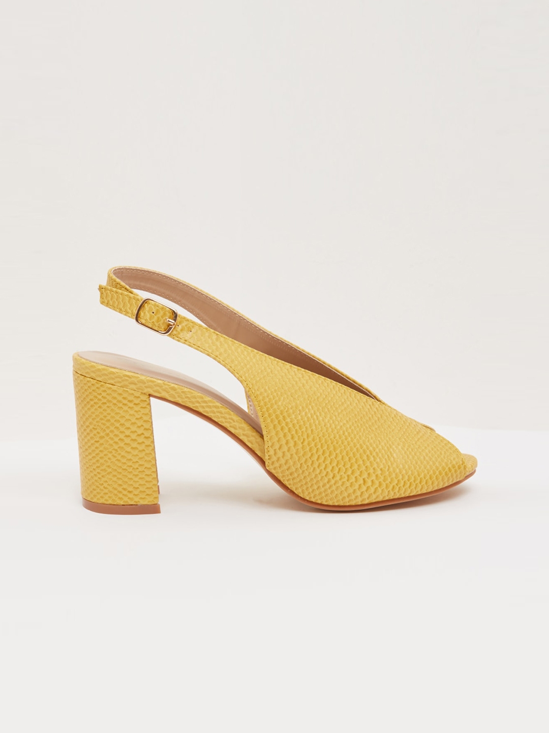 yellow heels block
