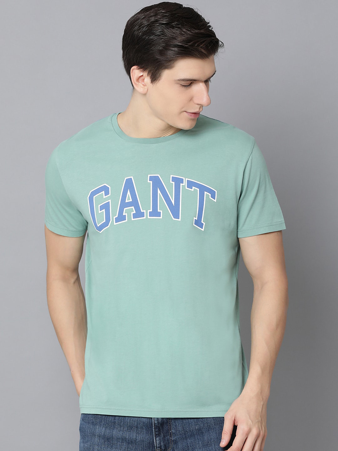 Gant Men Blue Solid Round Neck Short Sleeves Tshirt main image 0