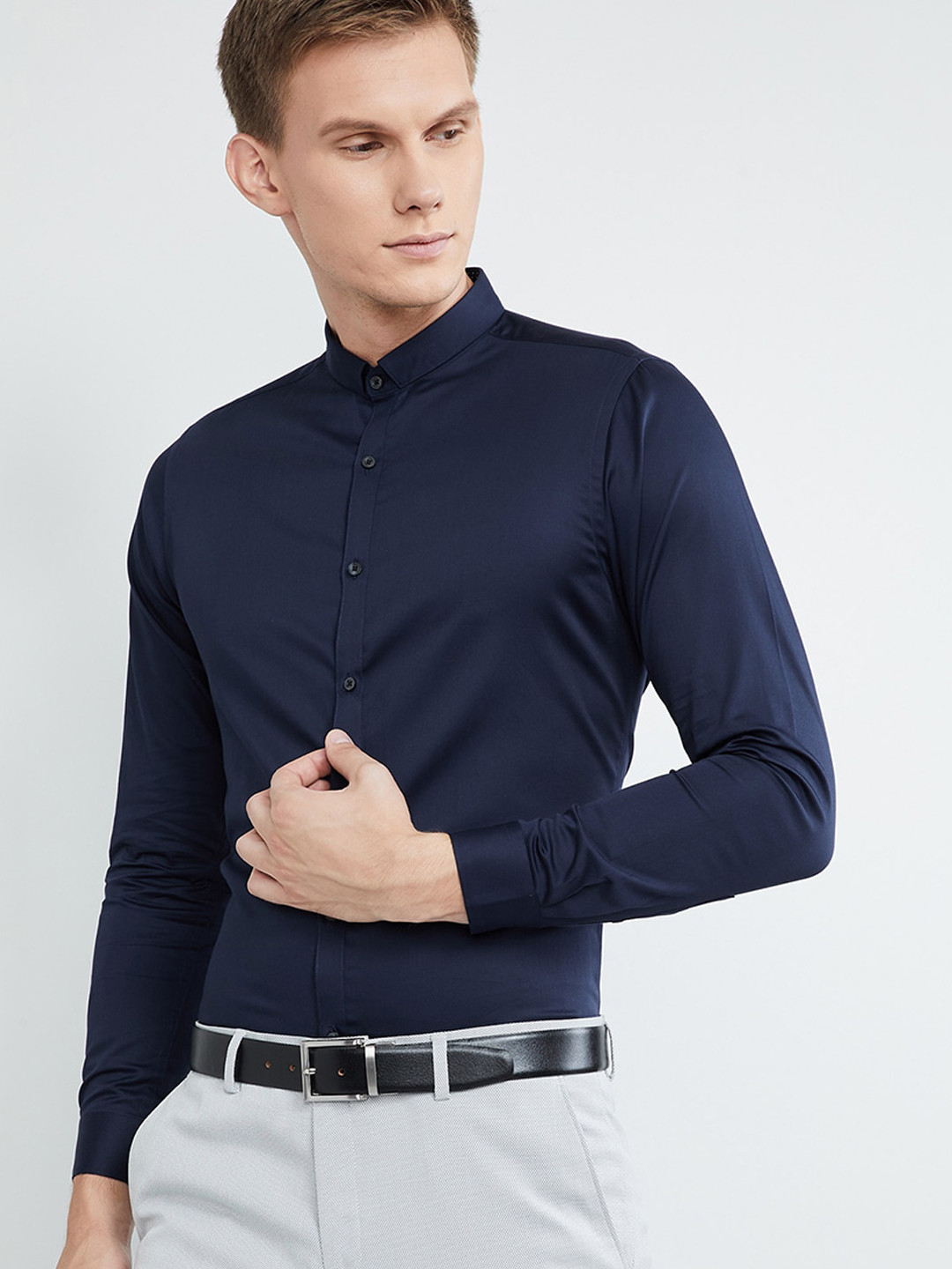 Men's Navy Blue Standard Slim Fit Opaque Casual Shirt main image 0