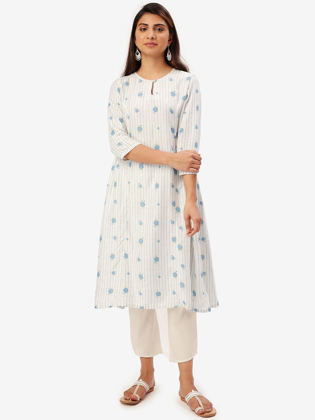 saaki kurta set