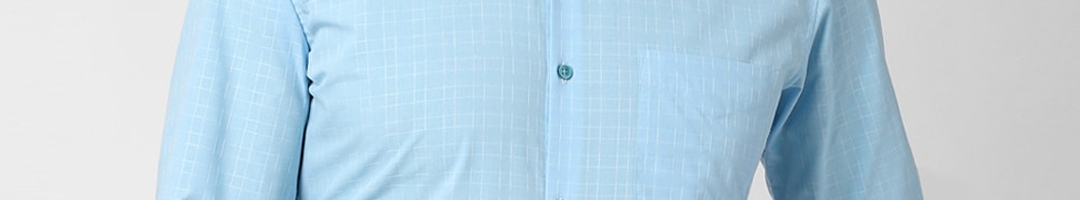 Buy Peter England Men Blue & White Slim Fit Checked Formal Shirt ...