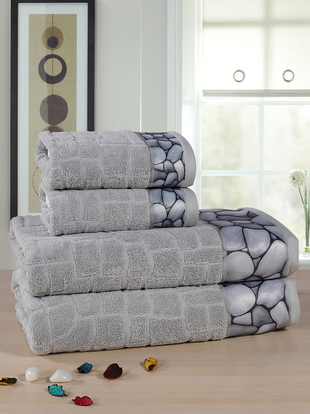Buy RANGOLI Set Of 4 Grey & Black Printed Towel Set Towel Set for
