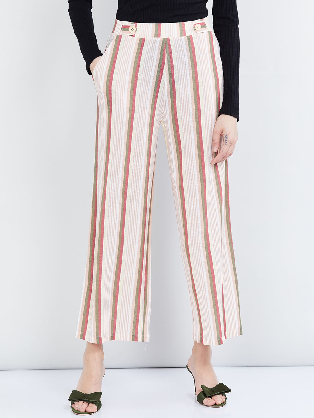 white side stripe trousers