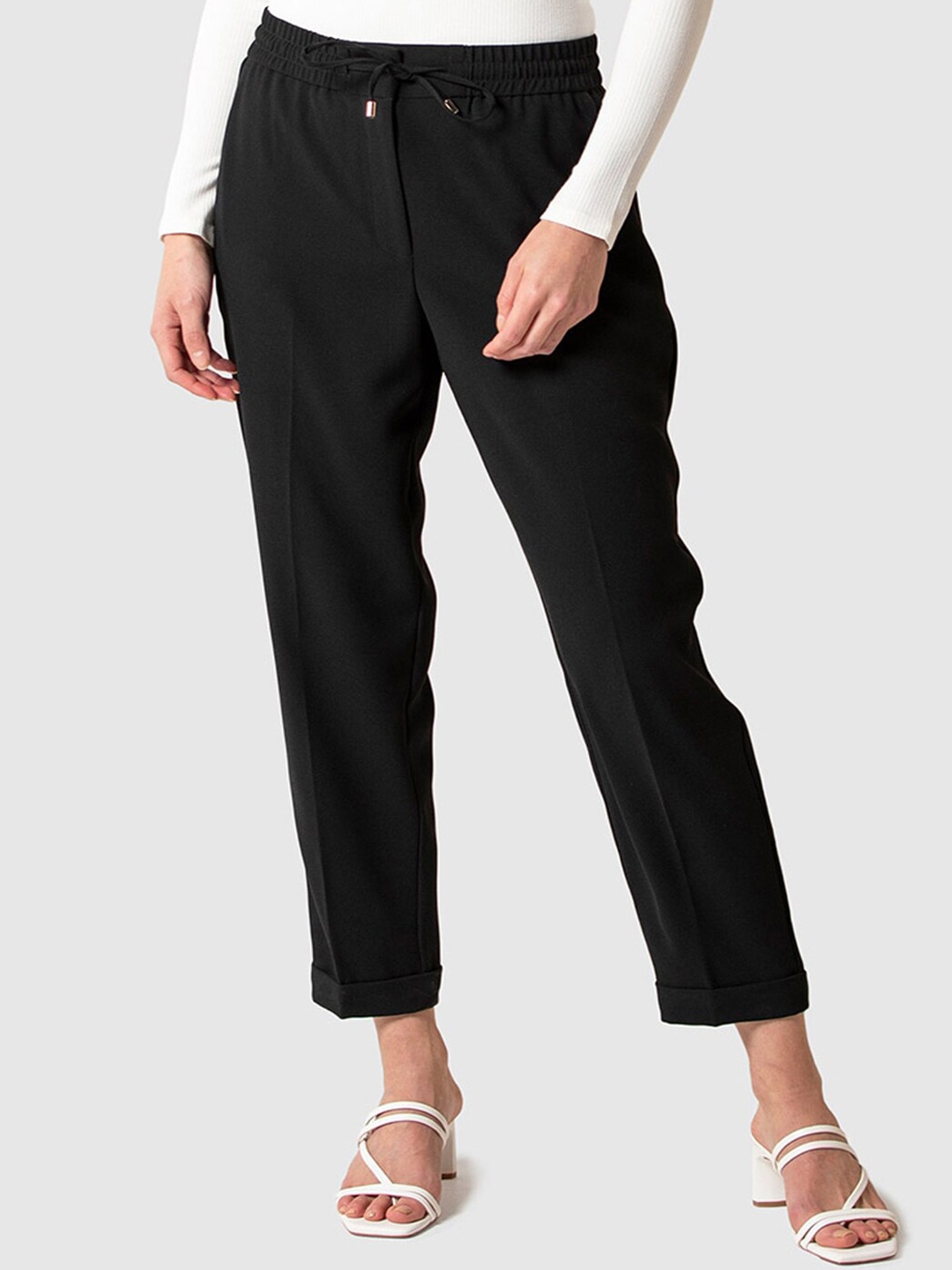 next black tapered trousers