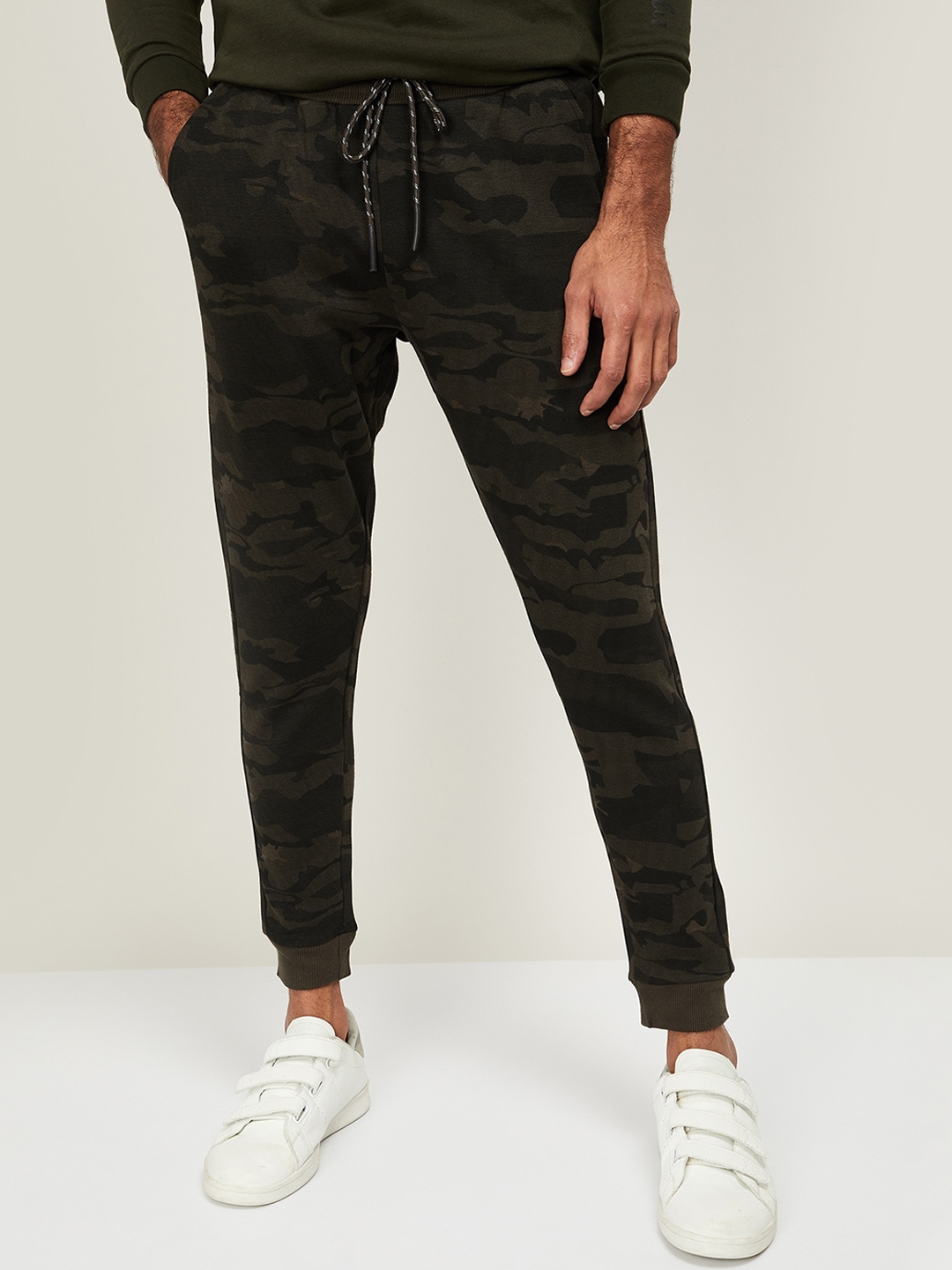 bossini cargo pants
