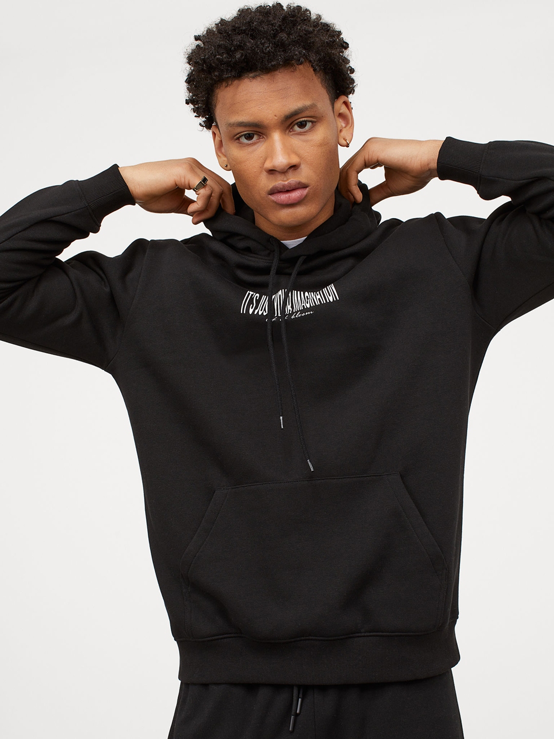 Buy H&M Men Black Hoodie - Sweatshirts for Men 13758858 | Myntra