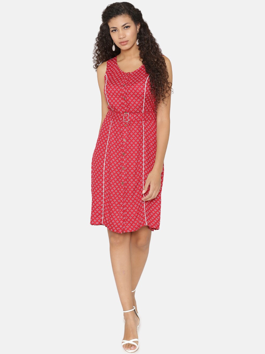 Yaadleen dresses