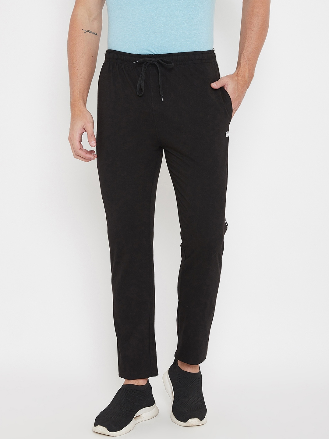 neva track pants