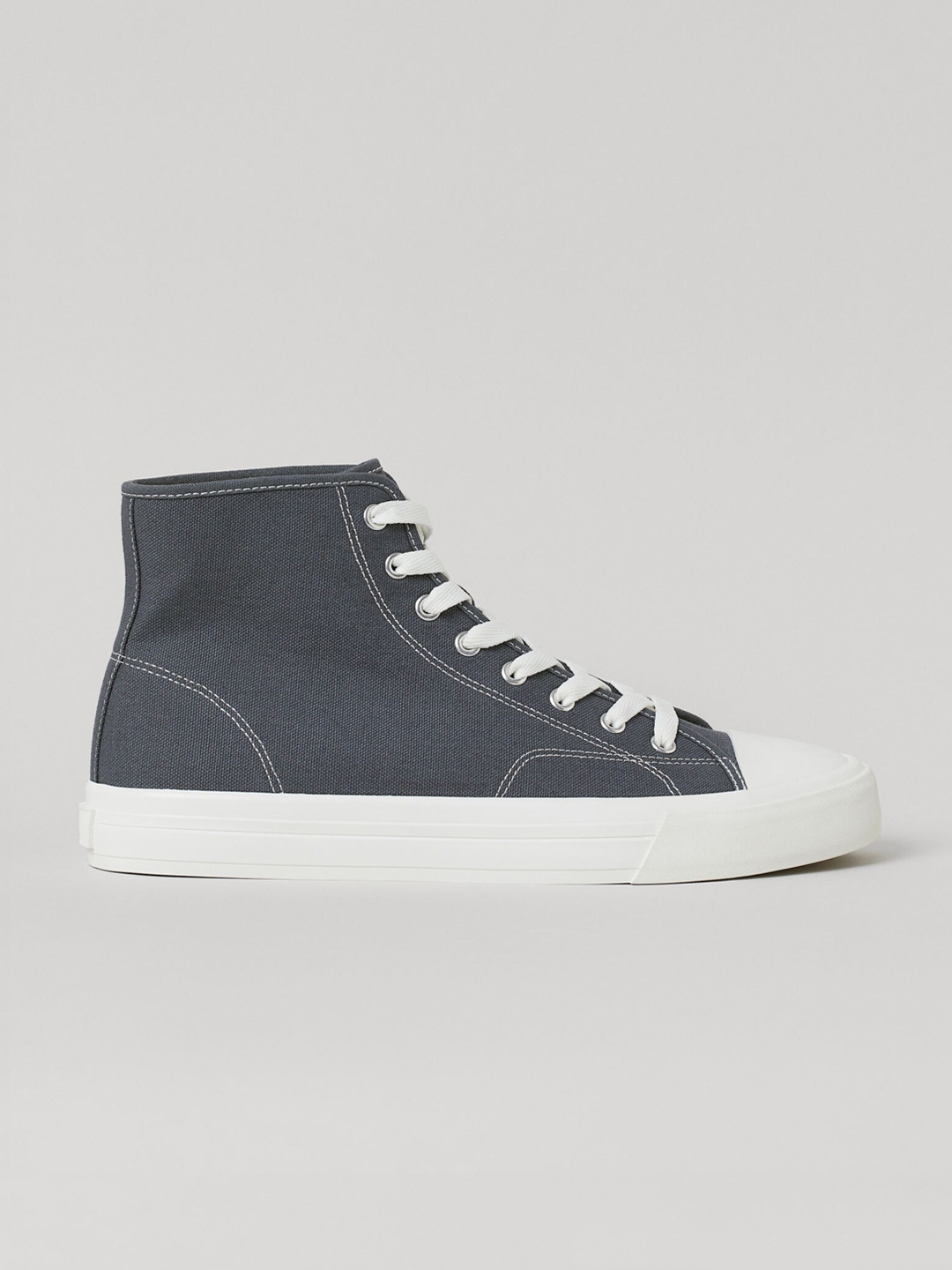 h and m canvas trainers