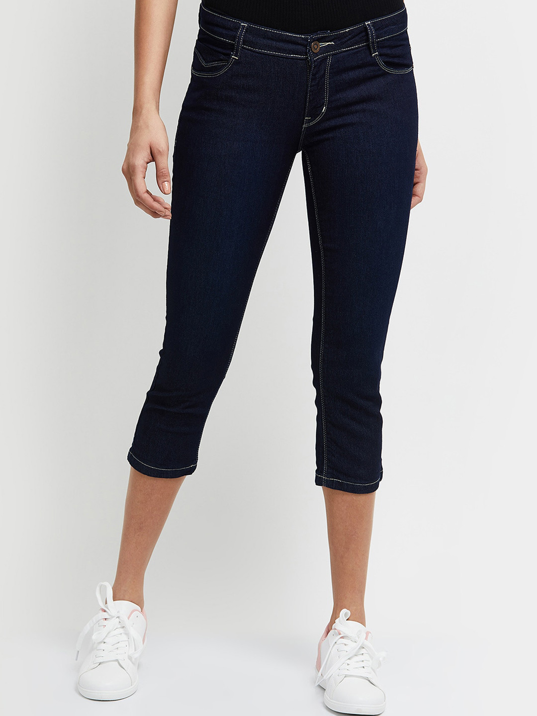 navy blue capris for women