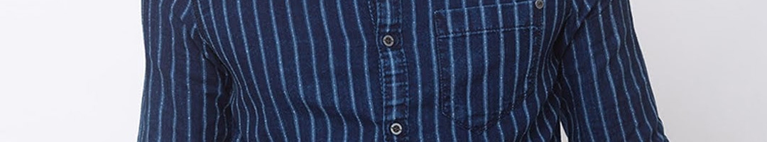 Buy SPYKAR Men Blue Slim Fit Striped Casual Shirt - Shirts for Men ...