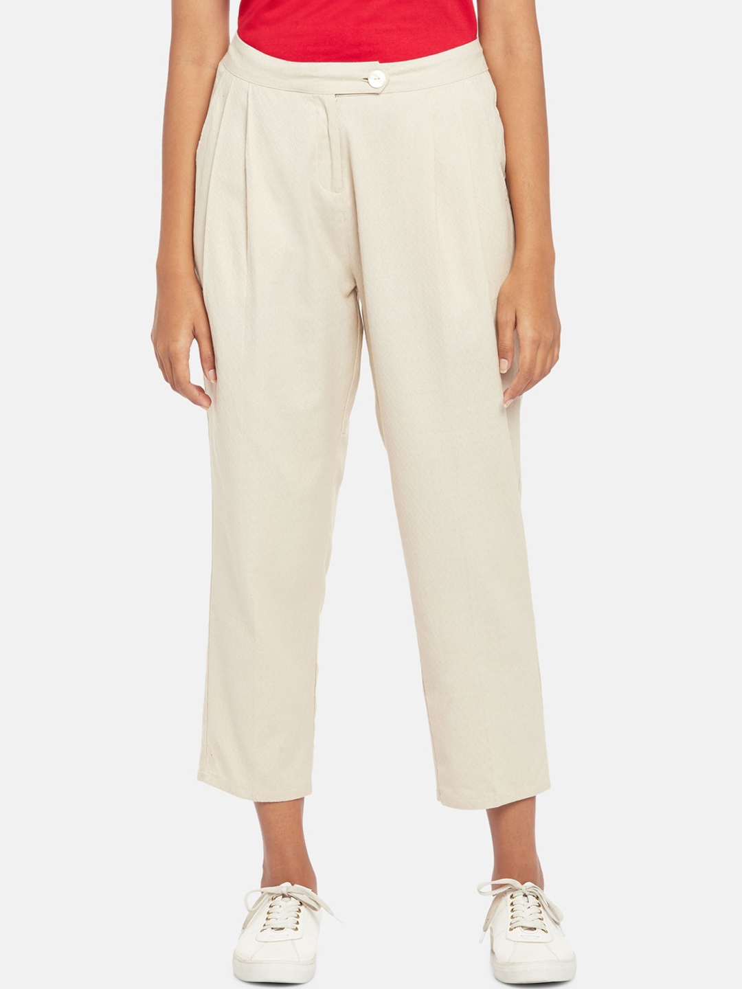 beige trousers zara