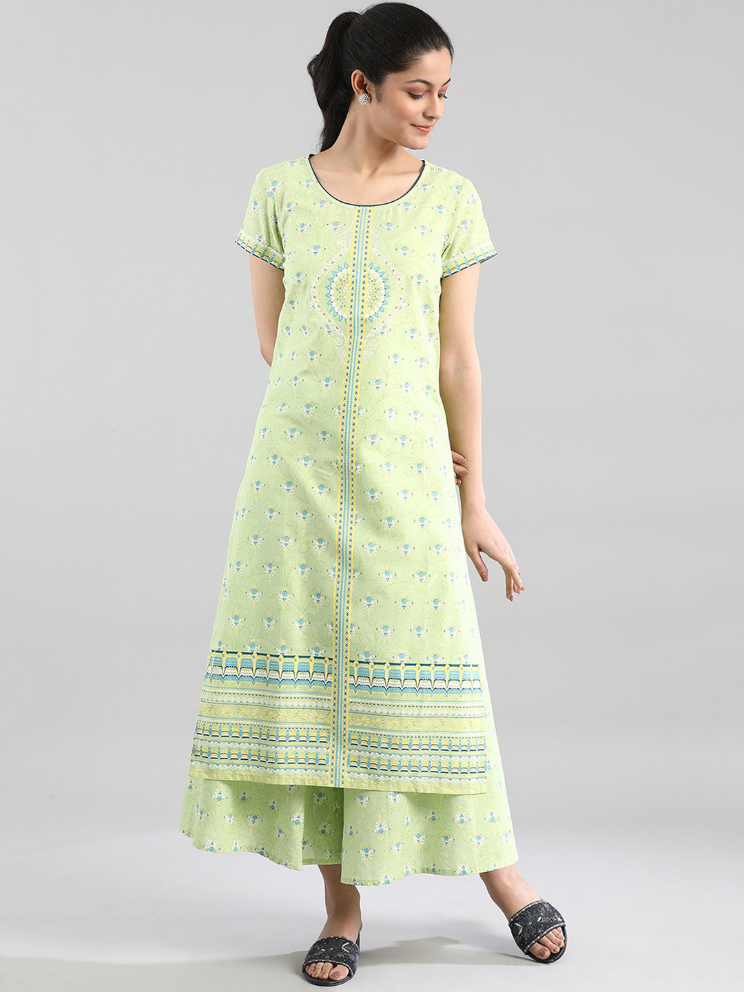Women Blue & Green Printed Kurta Set