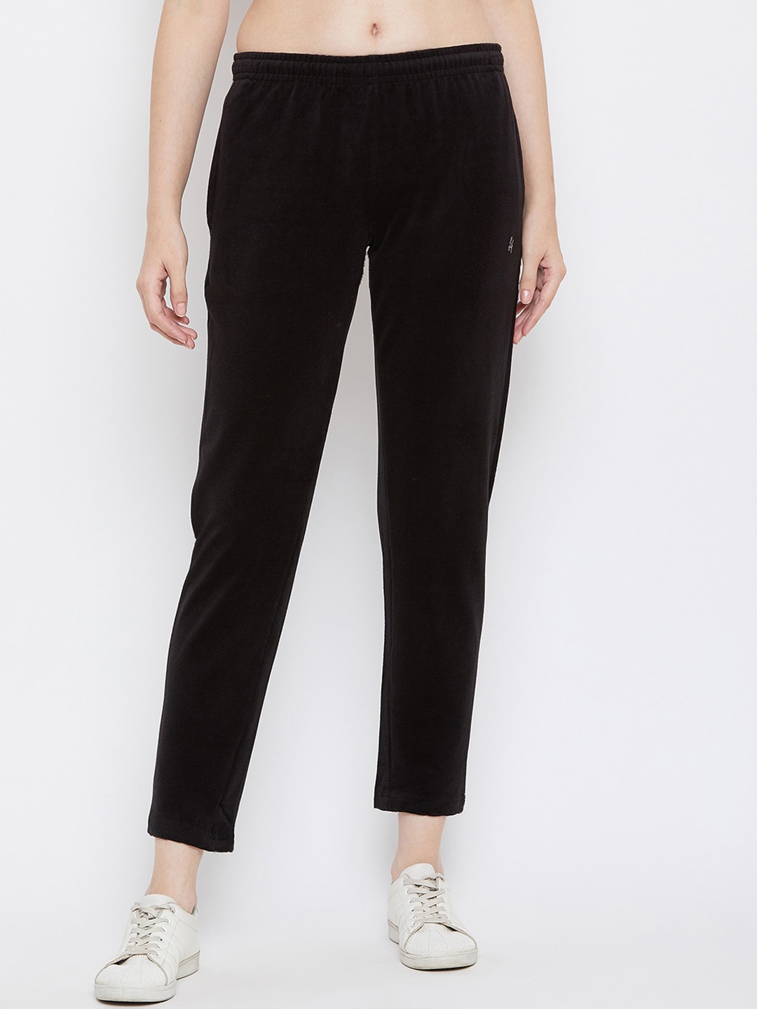 neva track pants online