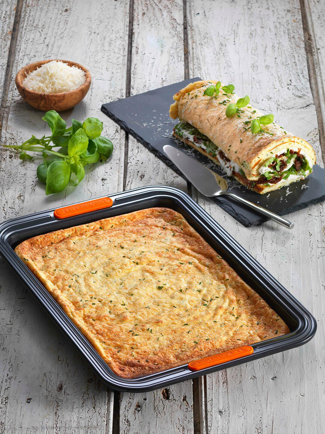 Buy LE CREUSET Black & Red Solid Swiss Roll Baking Tray Bakeware for